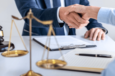 ayuda legal - Ayuda legal gratis o de bajo costo