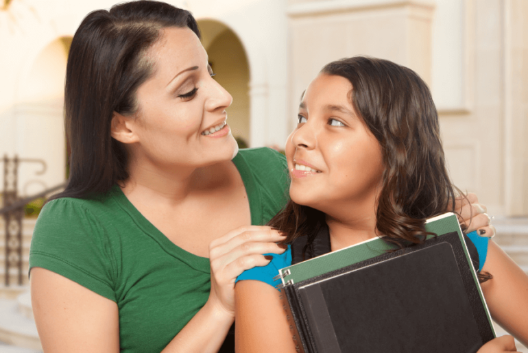 Madre e hija en la escuela - PEBT 2021-2022